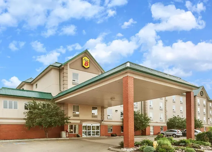 Super 8 By Wyndham South